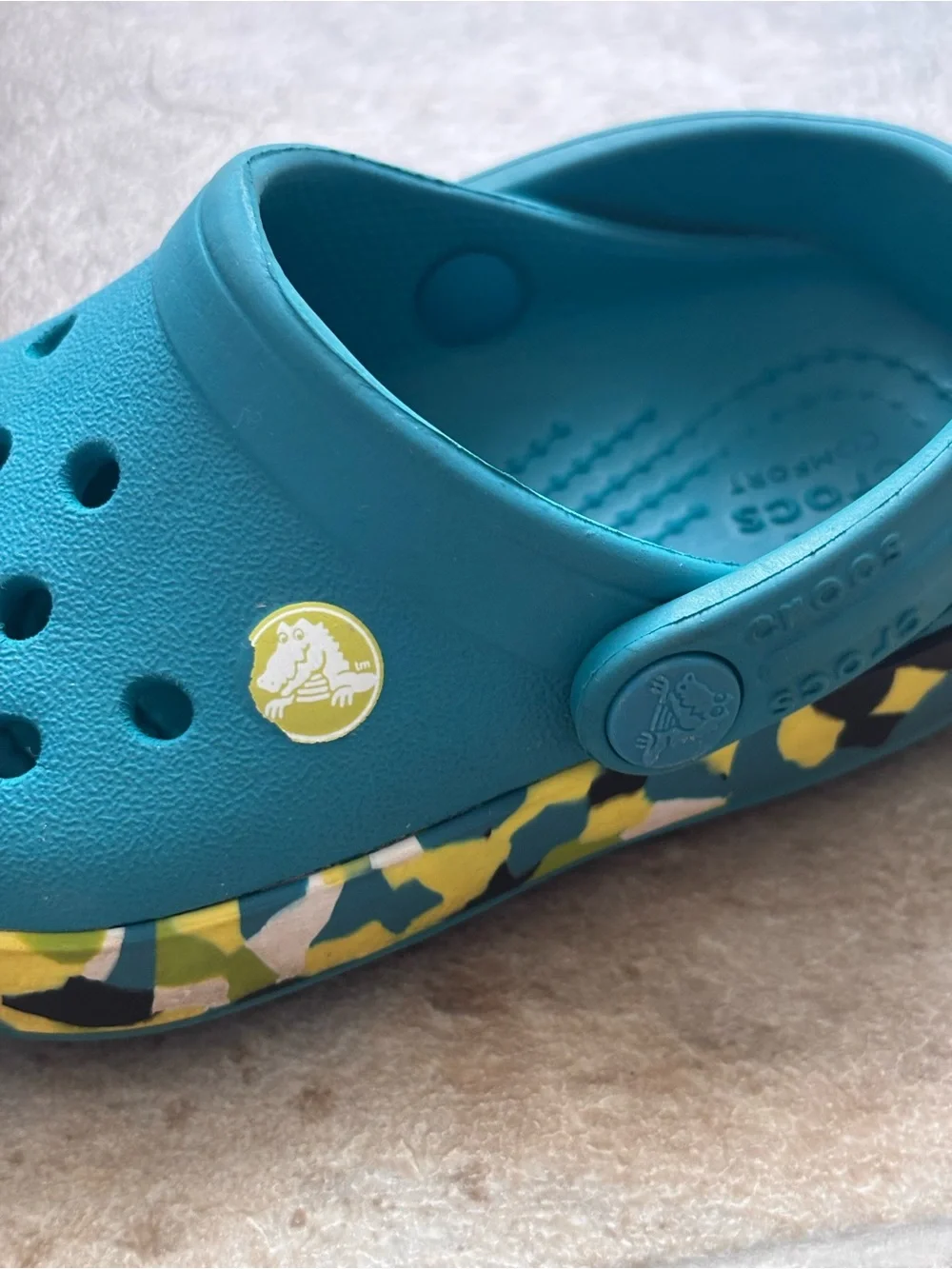 Kid’s Marbled Bottom Crocband Clog Toddler Size 6